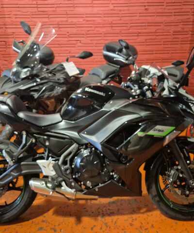 KAWASAKI NINJA 650