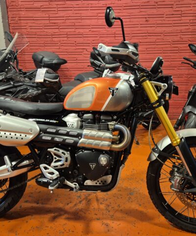 TRIUMPH SCRAMBLER 1200 XE GOLD LINE