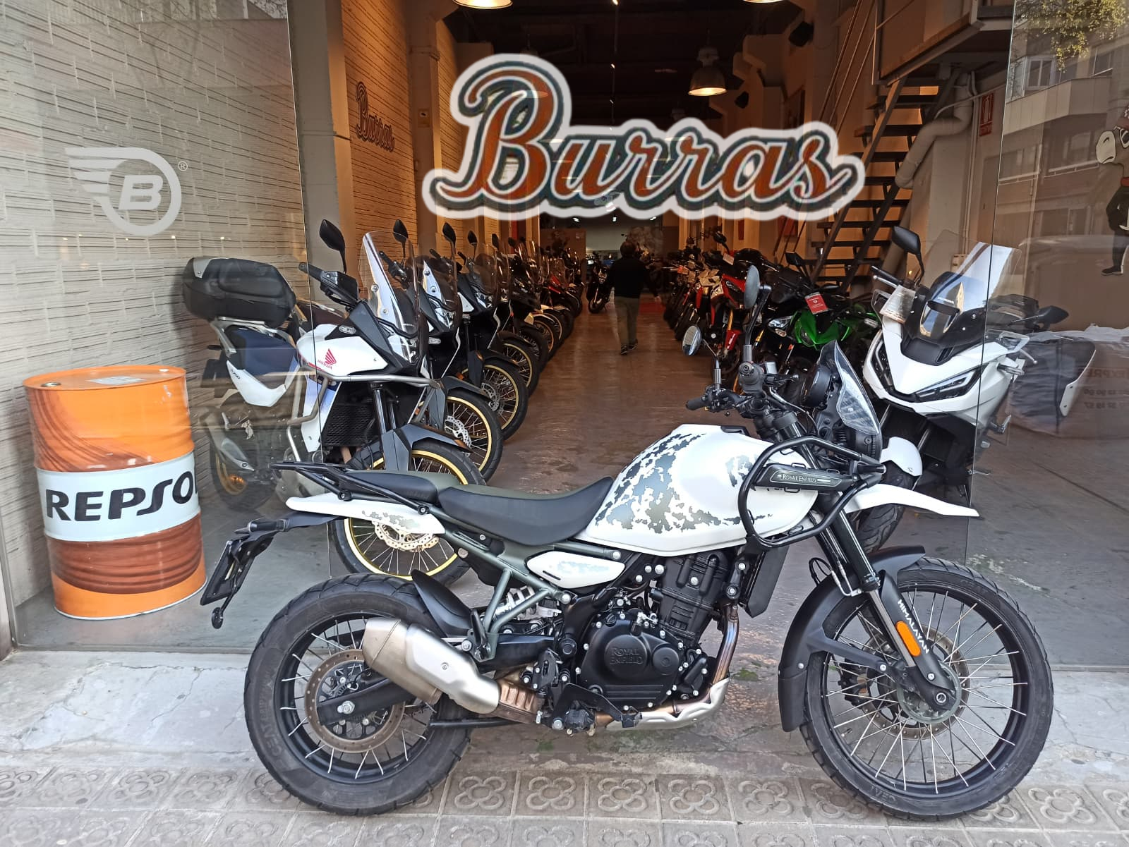 WhatsApp Image 2026-03-25 at 17.26.36 (1)-fotor-20260325173938