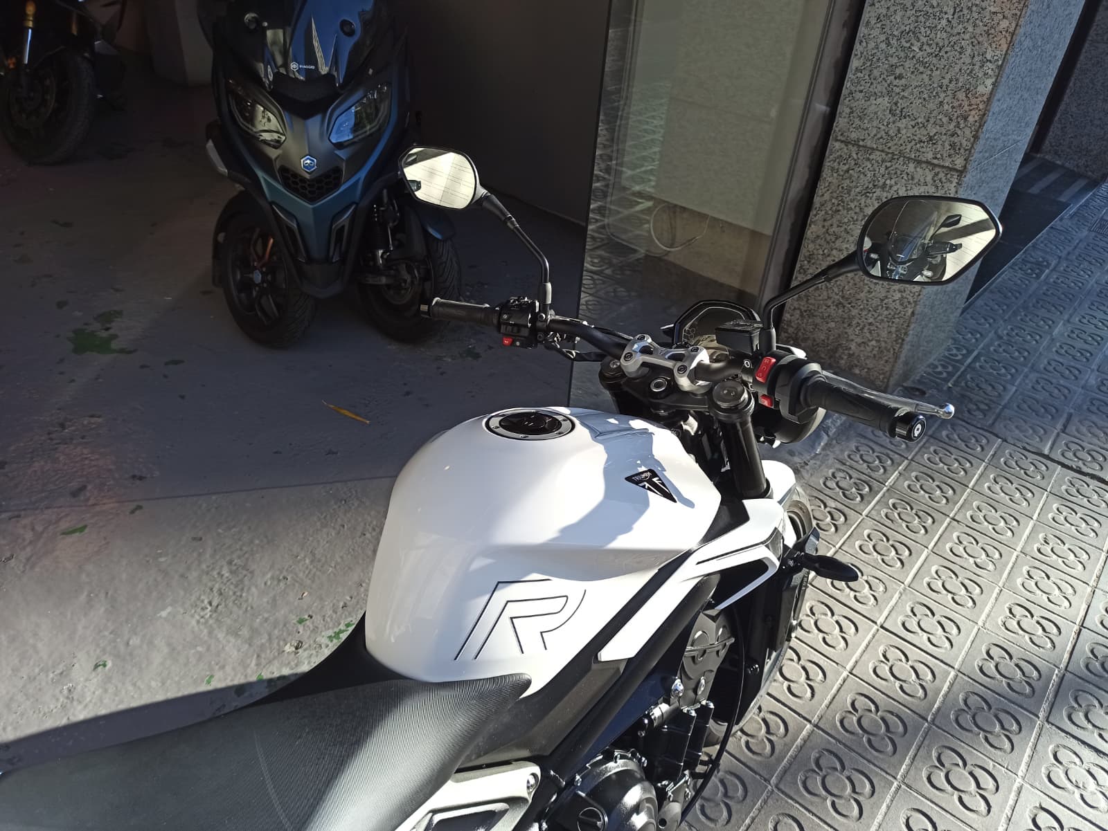 WhatsApp Image 2026-03-30 at 18.40.13 (1)