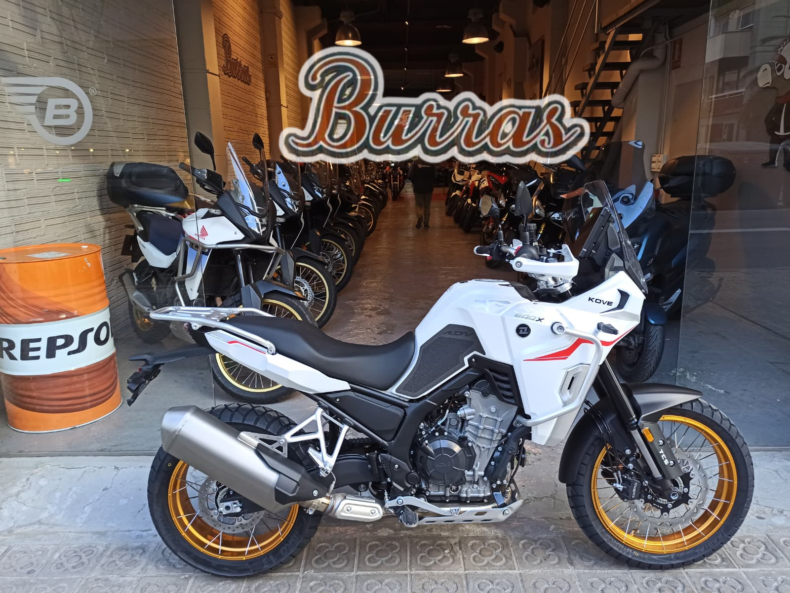 WhatsApp Image 2026-04-01 at 18.30.38 (2)-fotor-20260401183358