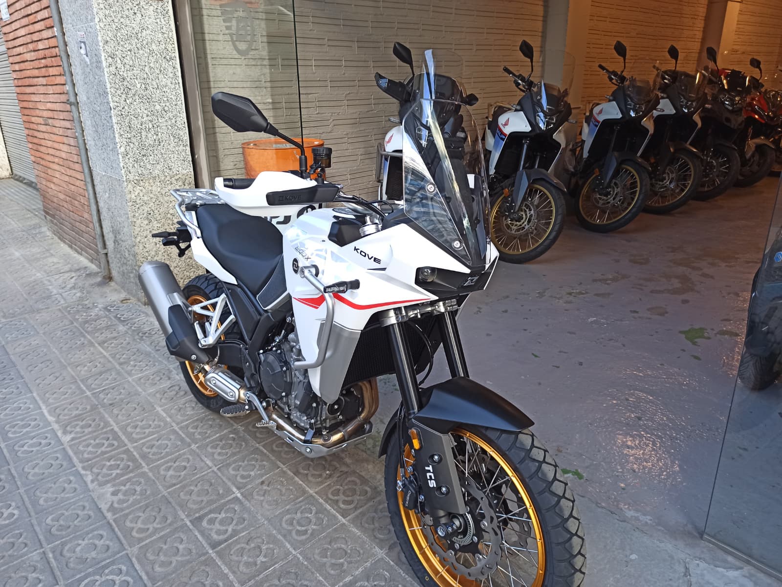 WhatsApp Image 2026-04-01 at 18.30.38