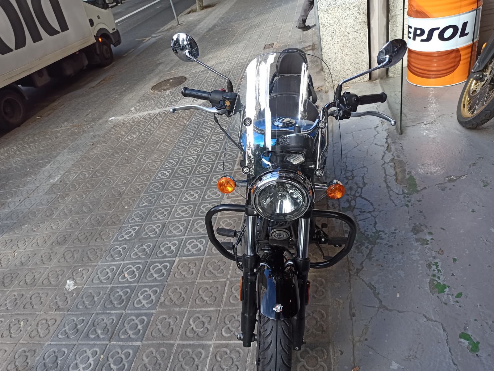 ROYAL ENFIELD METEOR 350 - Imagen 5