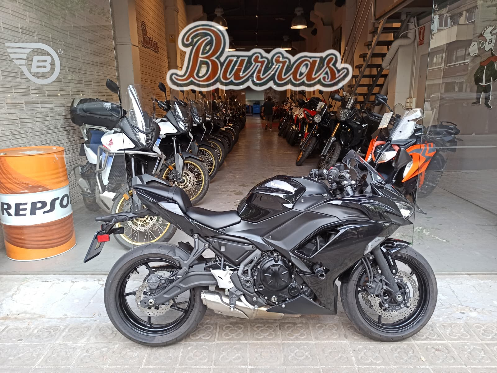 KAWASAKI NINJA 650