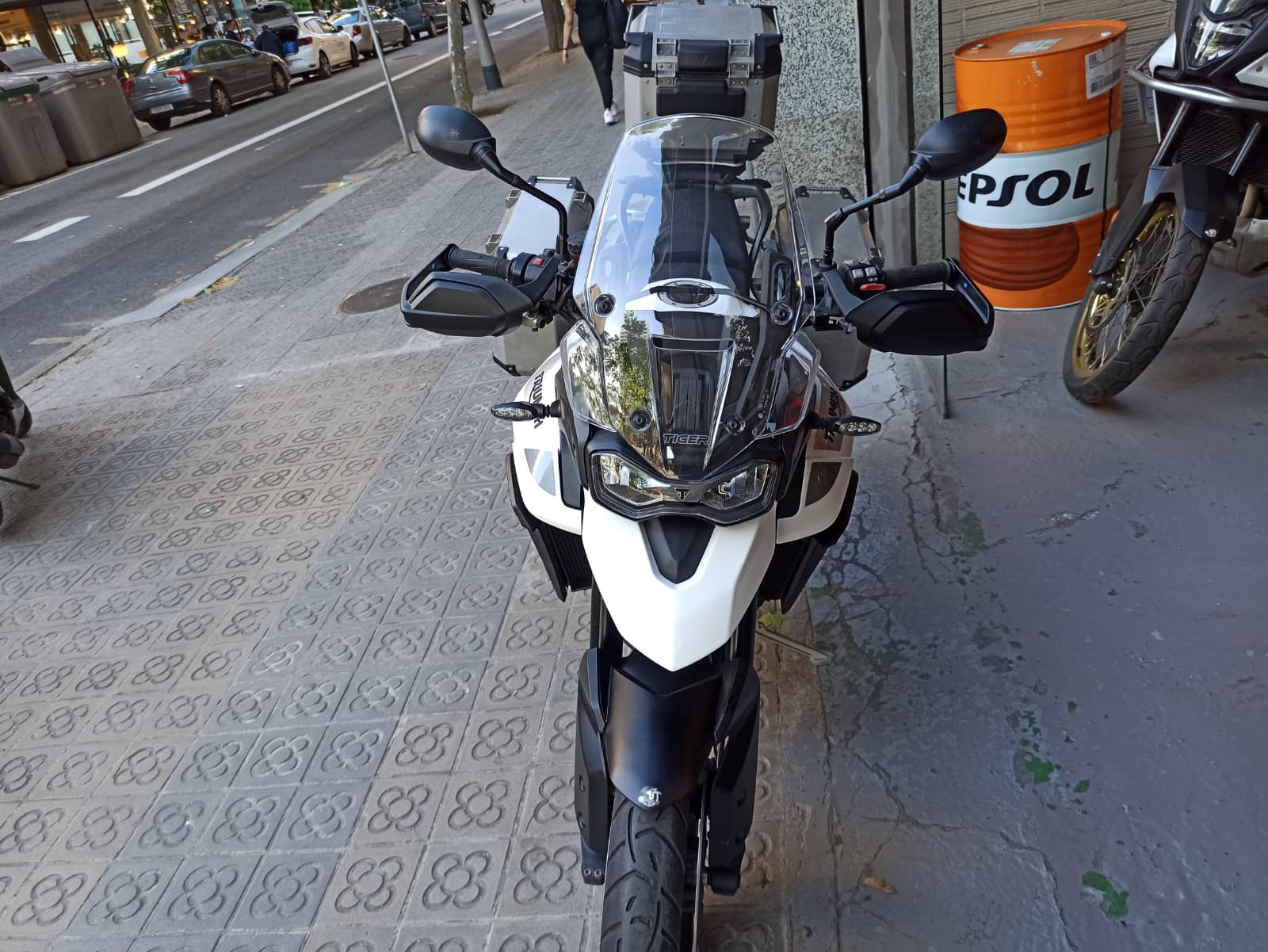 TRIUMPH TIGER 900 GT - Imagen 6