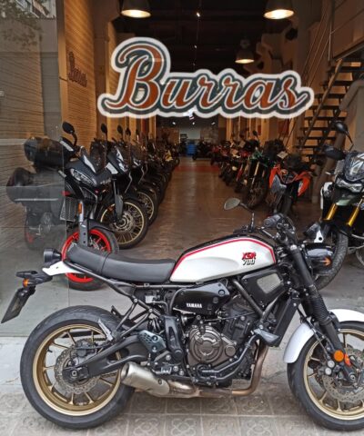 YAMAHA XSR 700 XTRIBUTE