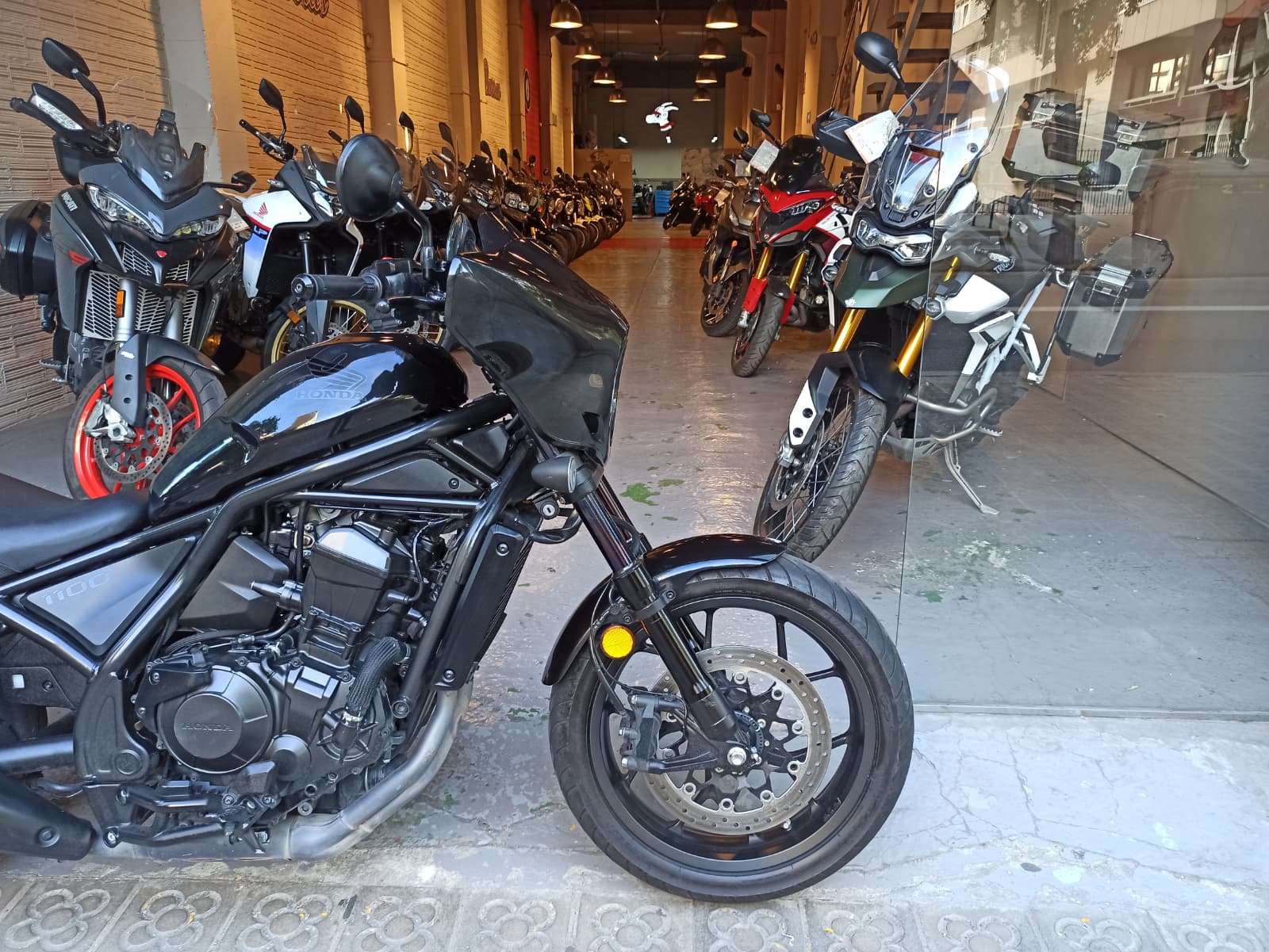 HONDA REBEL CMX 1100 T - Imagen 3