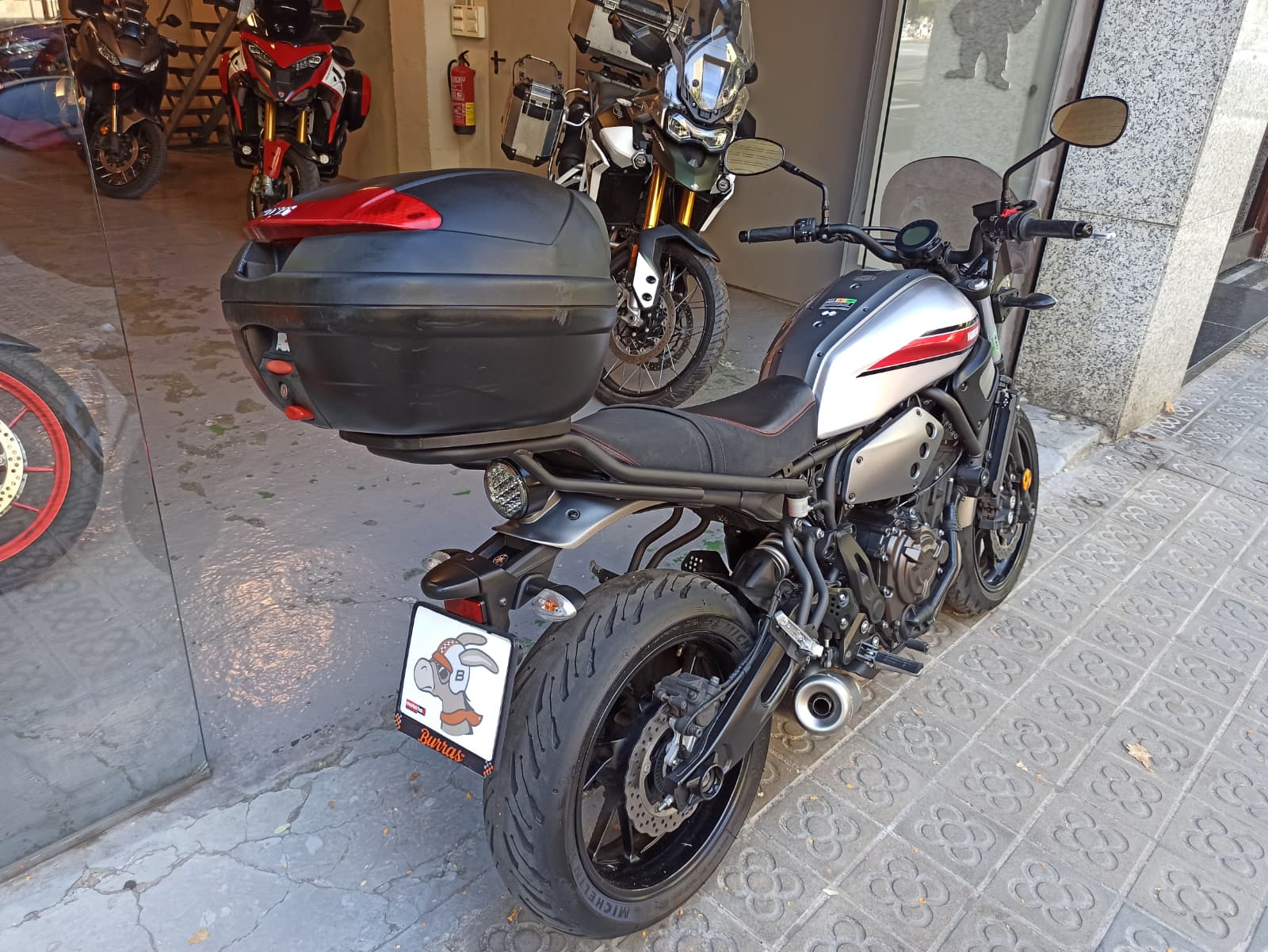 YAMAHA XSR 700 - Imagen 7