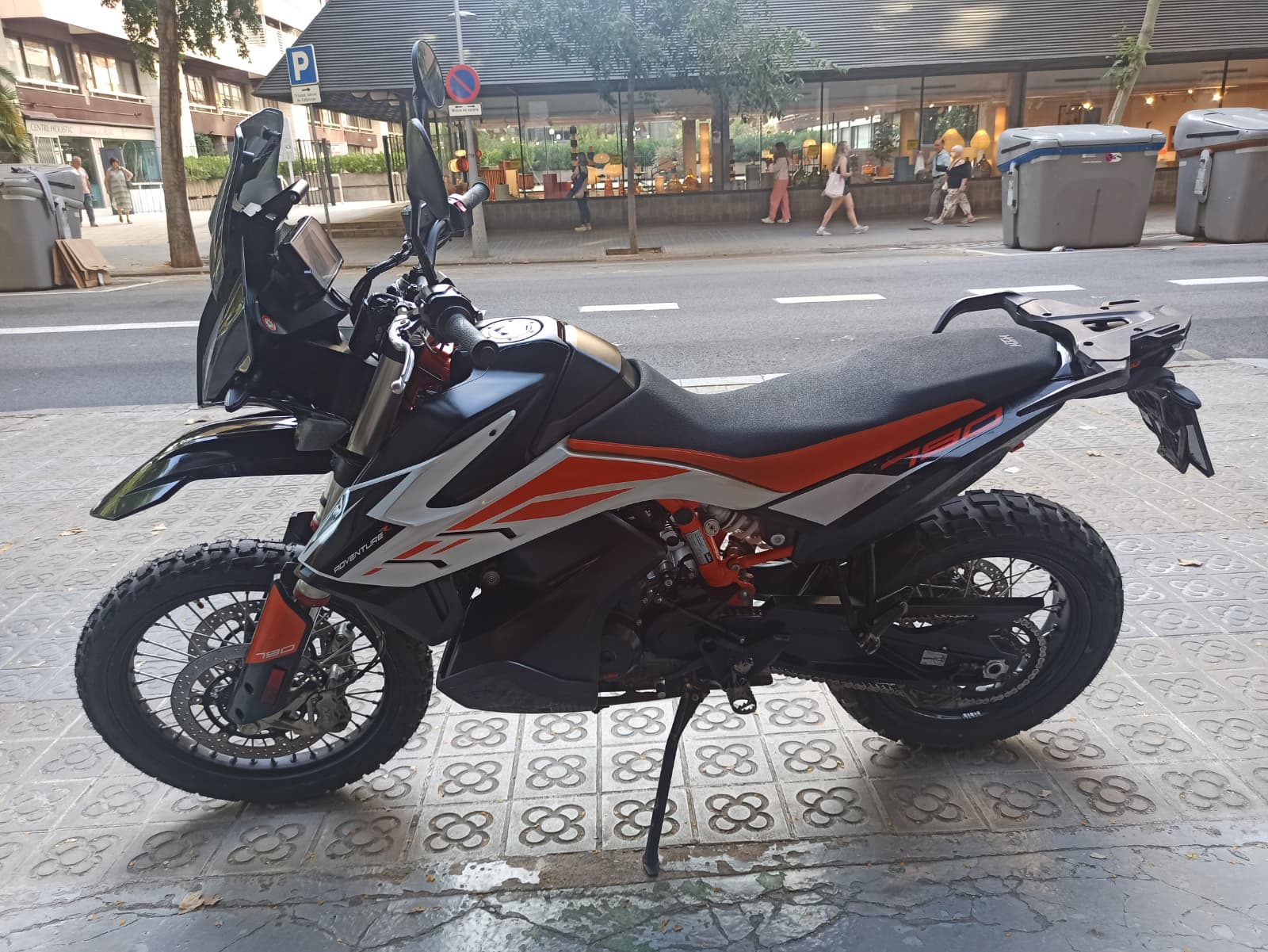 KTM 790 ADVENTURE R - Imagen 8