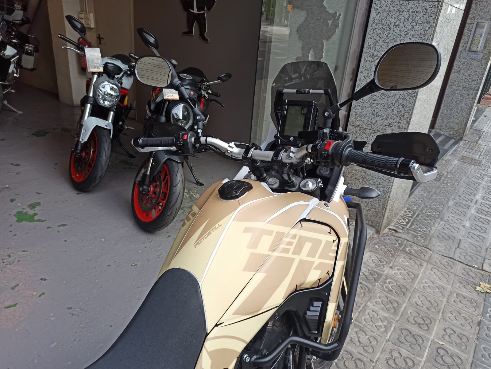 YAMAHA TENERE 700 - Imagen 6