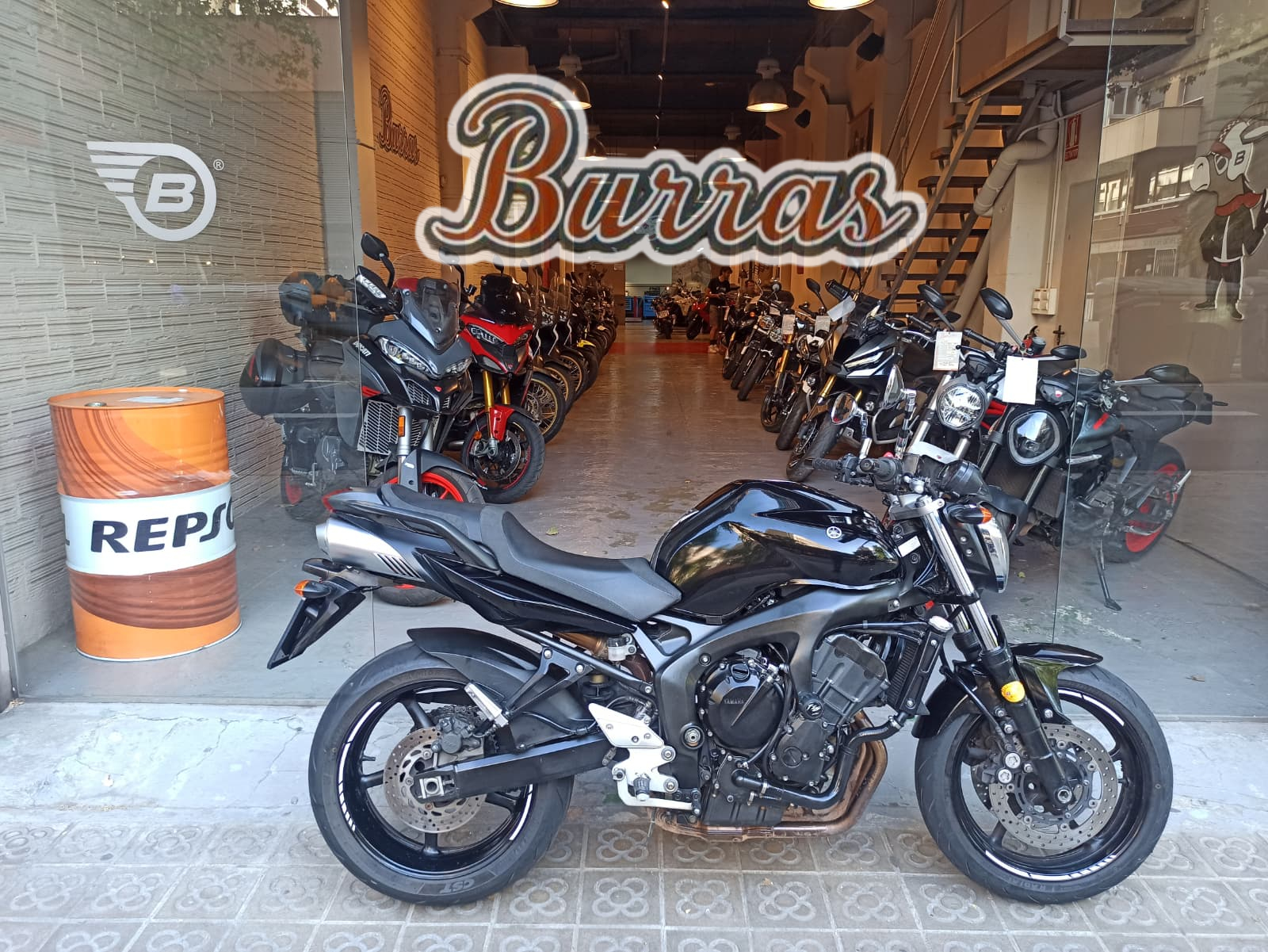 YAMAHA FZ6 N S2