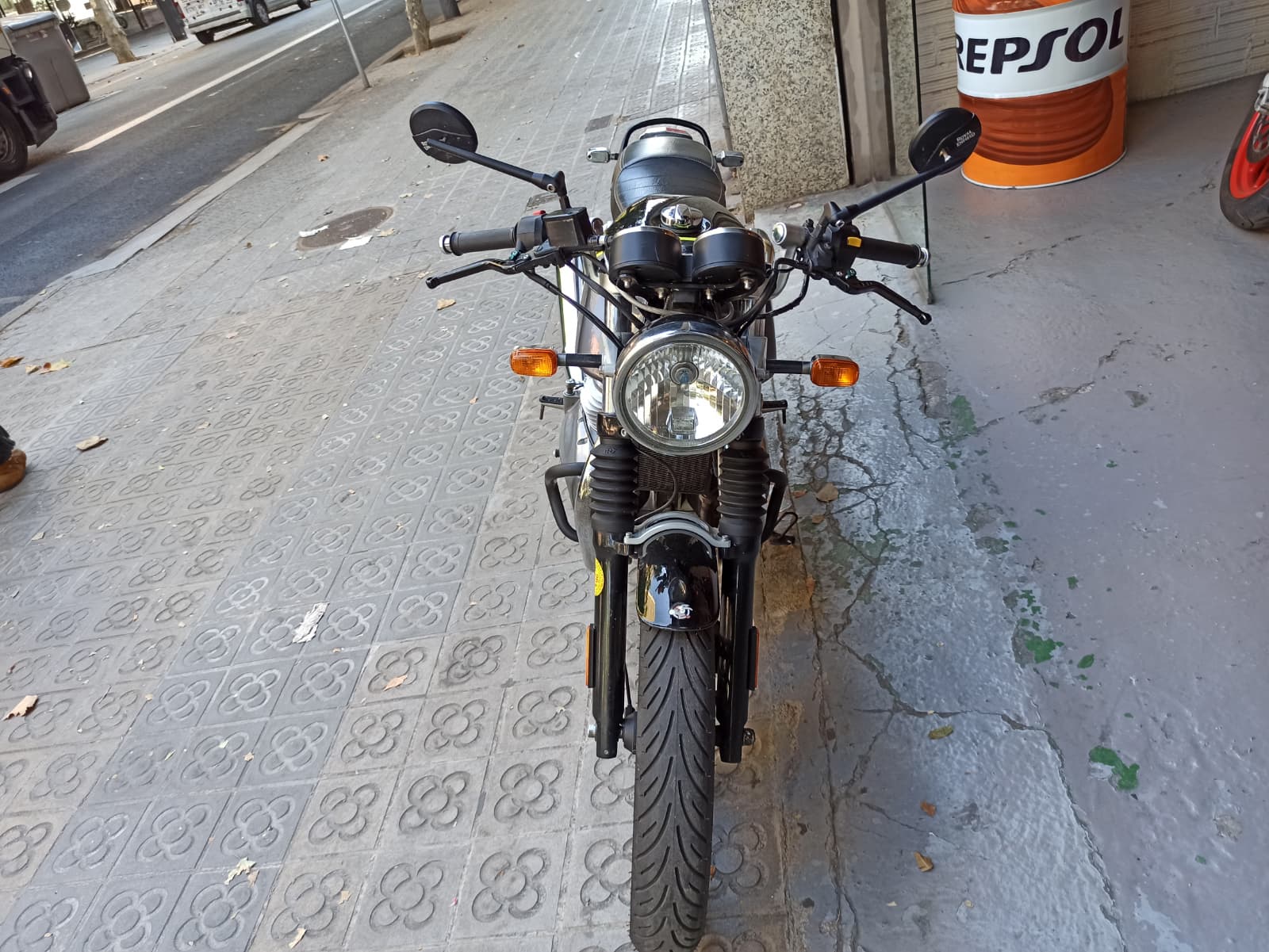 ROYAL ENFIELD CONTINENTAL GT - Imagen 5