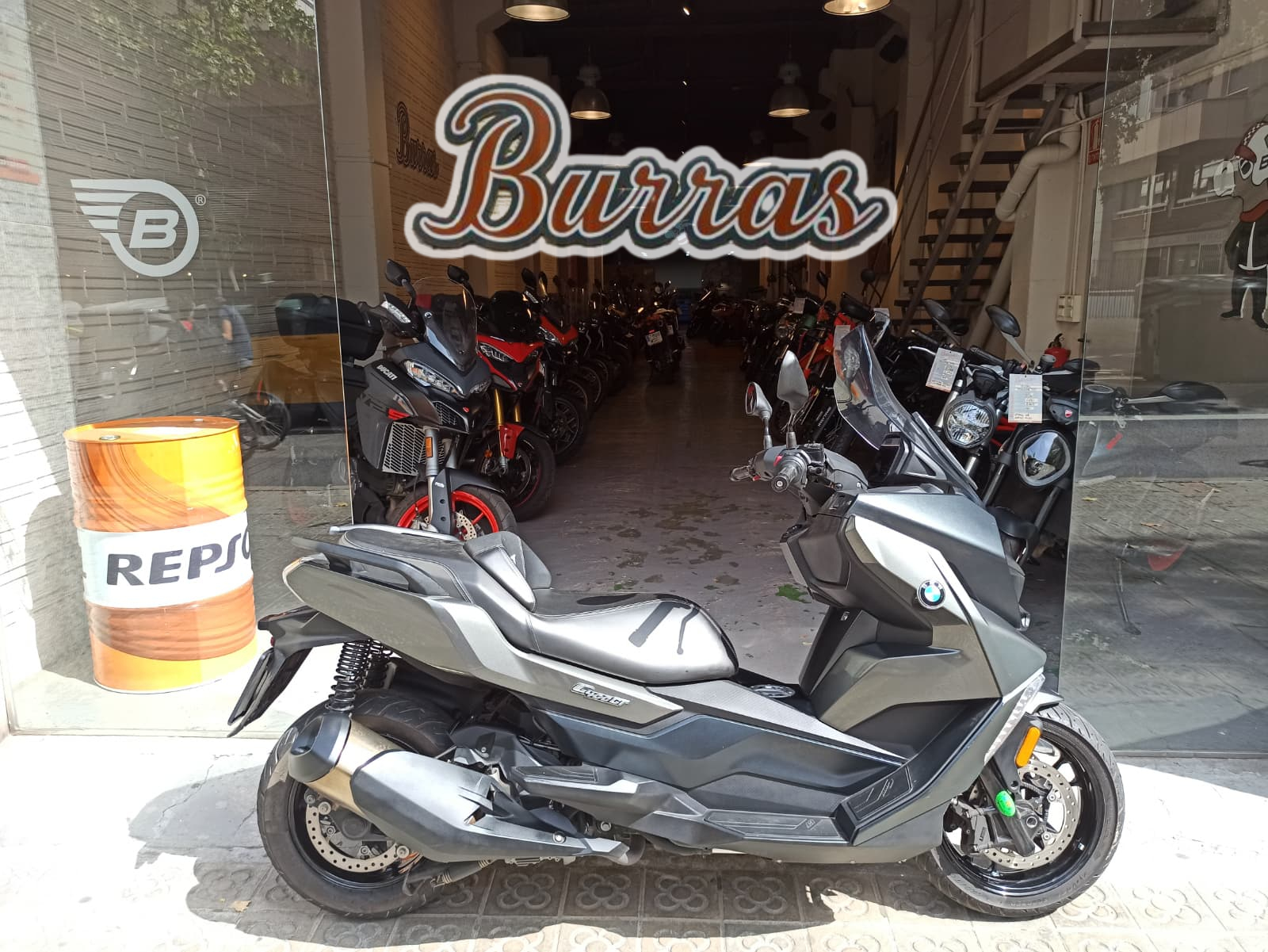 BMW C400GT