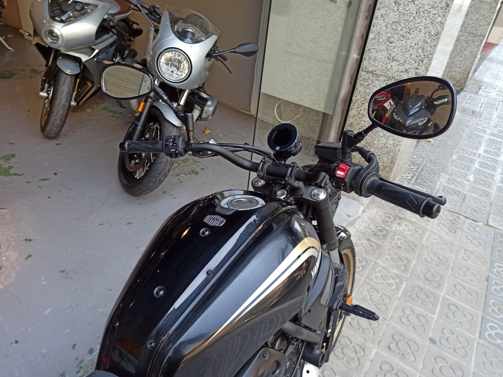 YAMAHA XSR 700 - Imagen 6