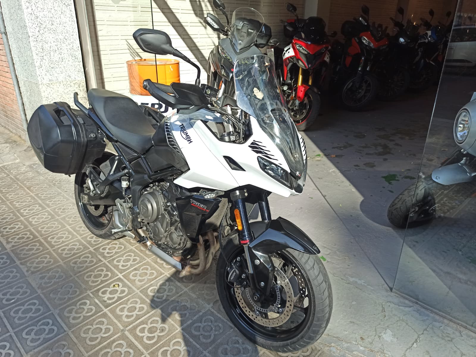 TRIUMPH TIGER SPORT 660 - Imagen 4