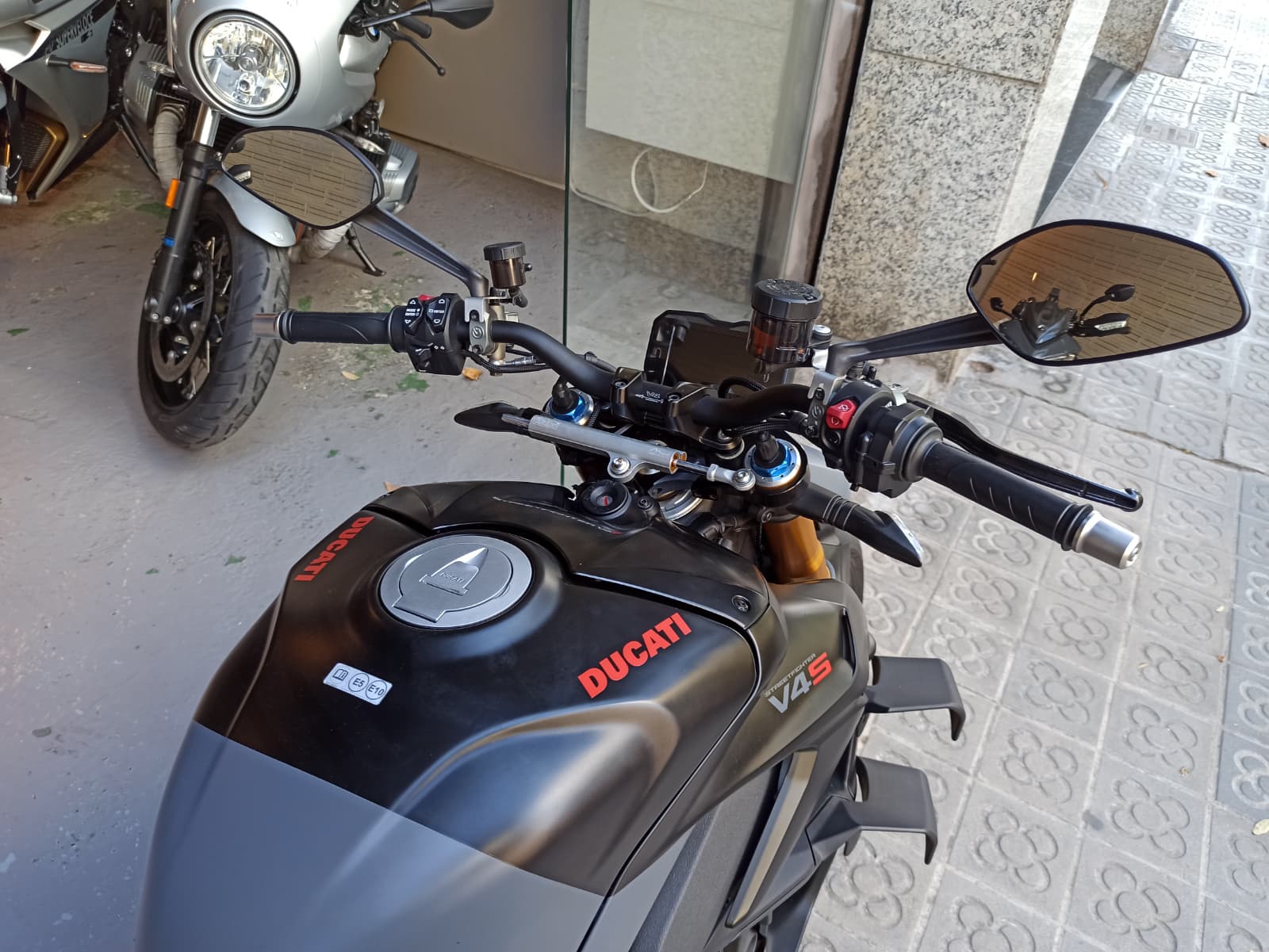 DUCATI STREETFIGHTER V4 S - Imagen 6