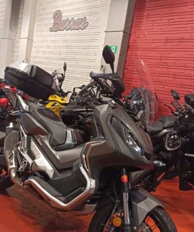 HONDA X-ADV 750