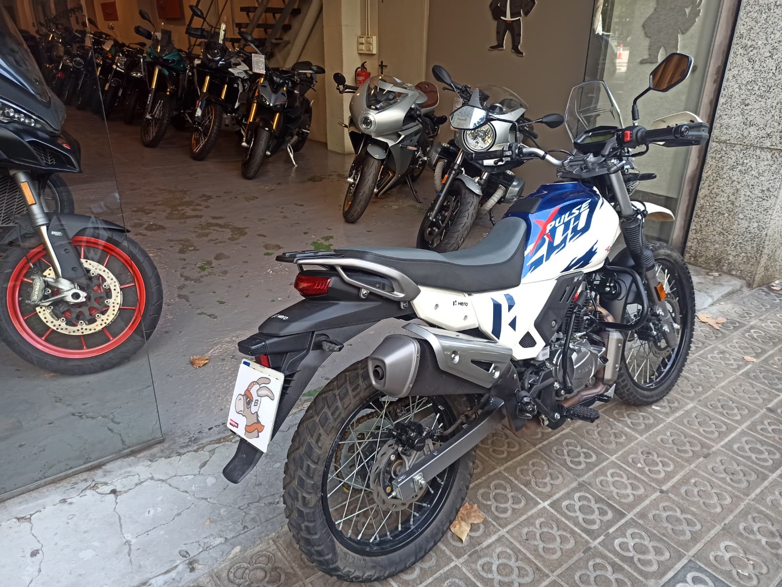 HERO Xpulse 200 4V - Imagen 7