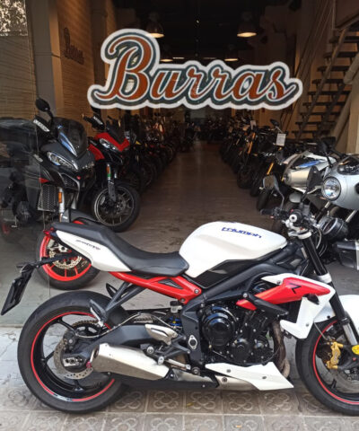 TRIUMPH STREET TRIPLE 675