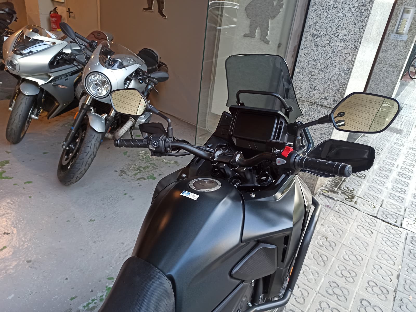 HONDA NX 500 - Imagen 5