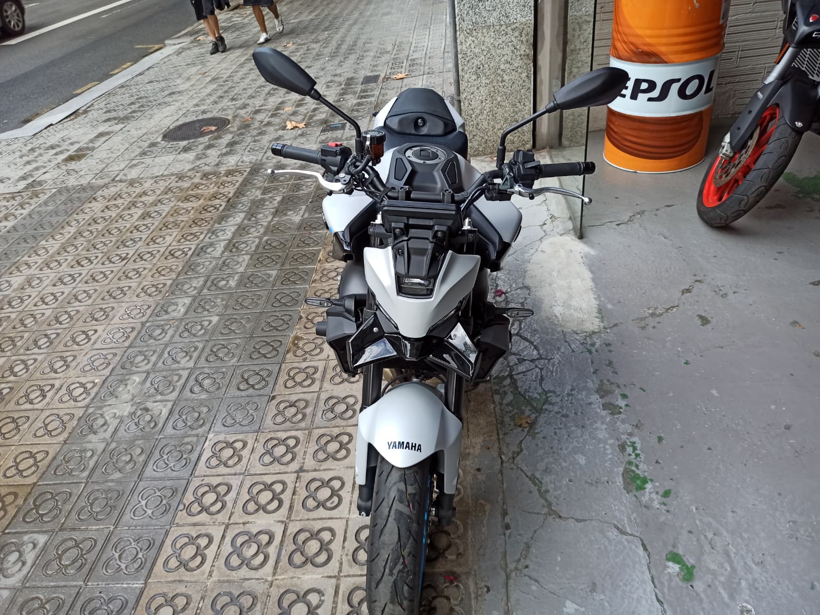 YAMAHA MT 09 A2 - Imagen 5