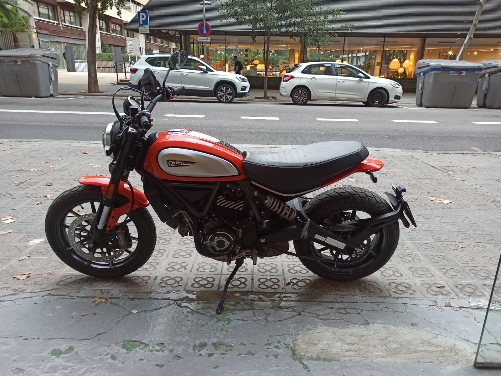 DUCATI SCRAMBLER ICON - Imagen 8