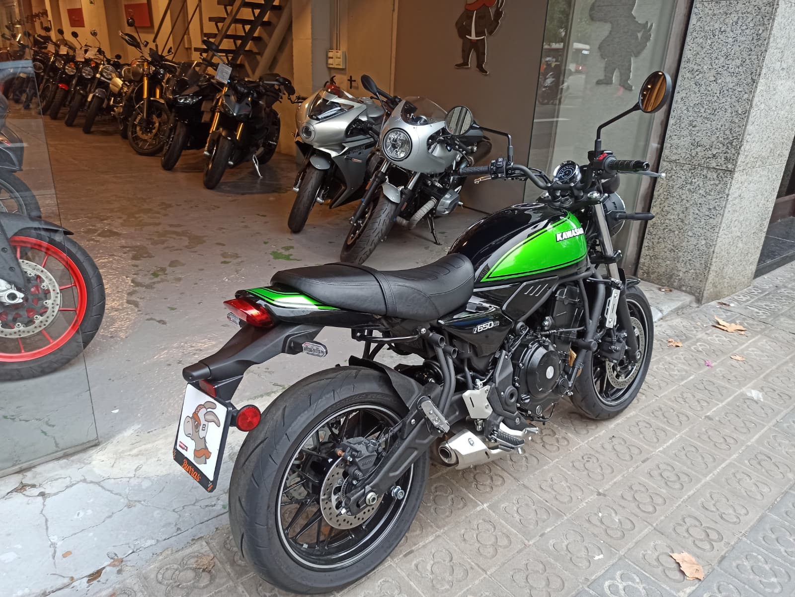 KAWASAKI Z 650 RS - Imagen 7