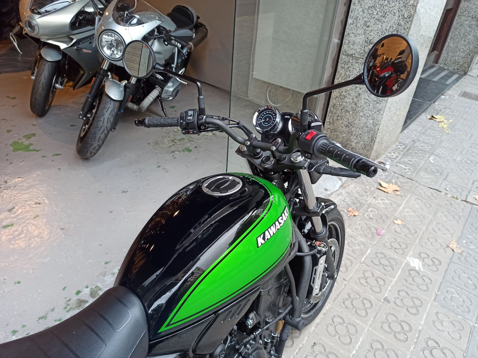 KAWASAKI Z 650 RS - Imagen 6