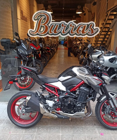 KAWASAKI Z900 A2