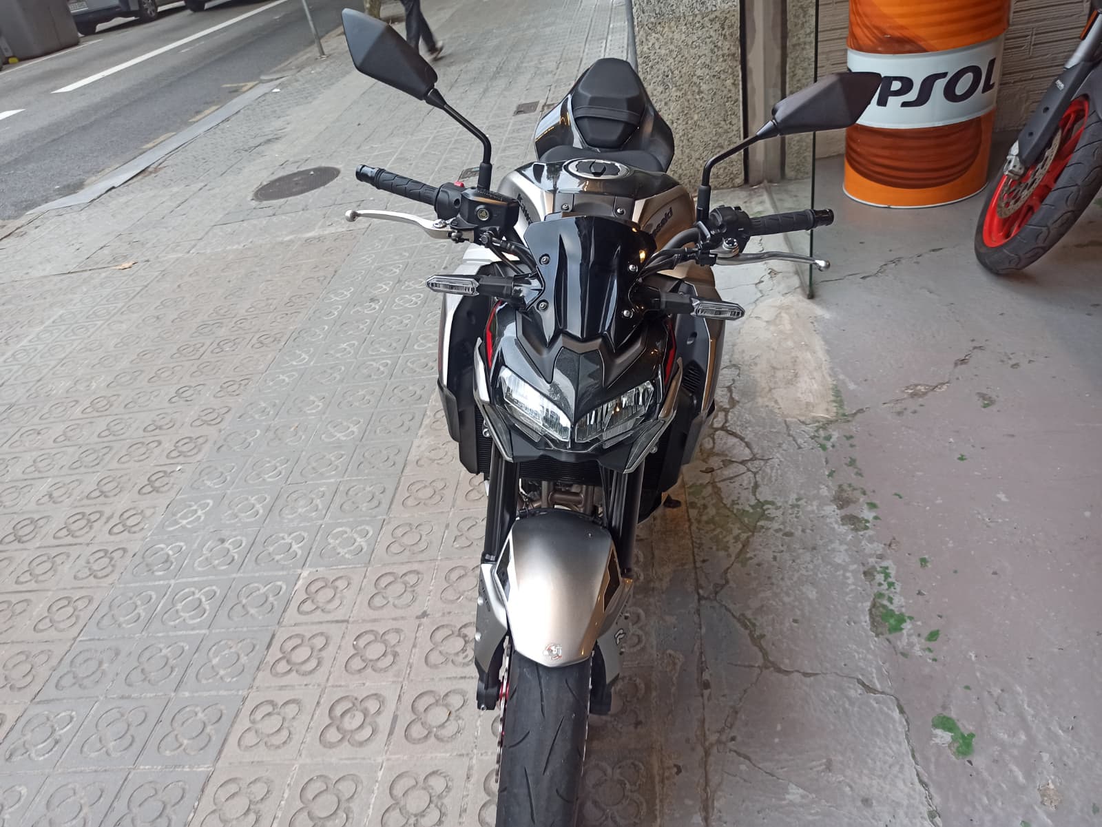 KAWASAKI Z900 A2 - Imagen 5
